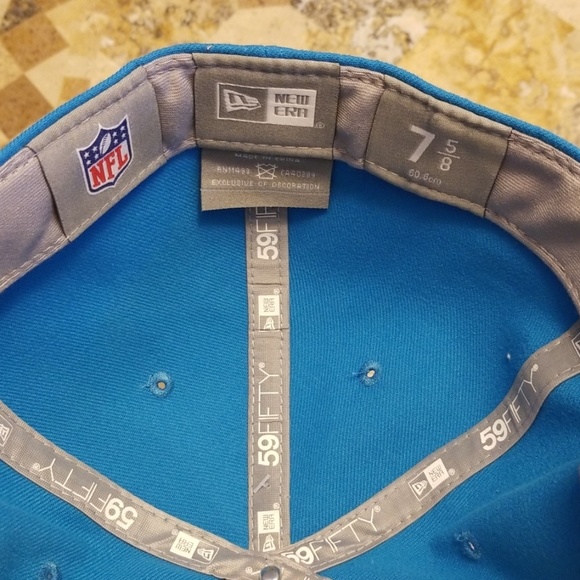 Carolina Panthers hat - Picture 4 of 5